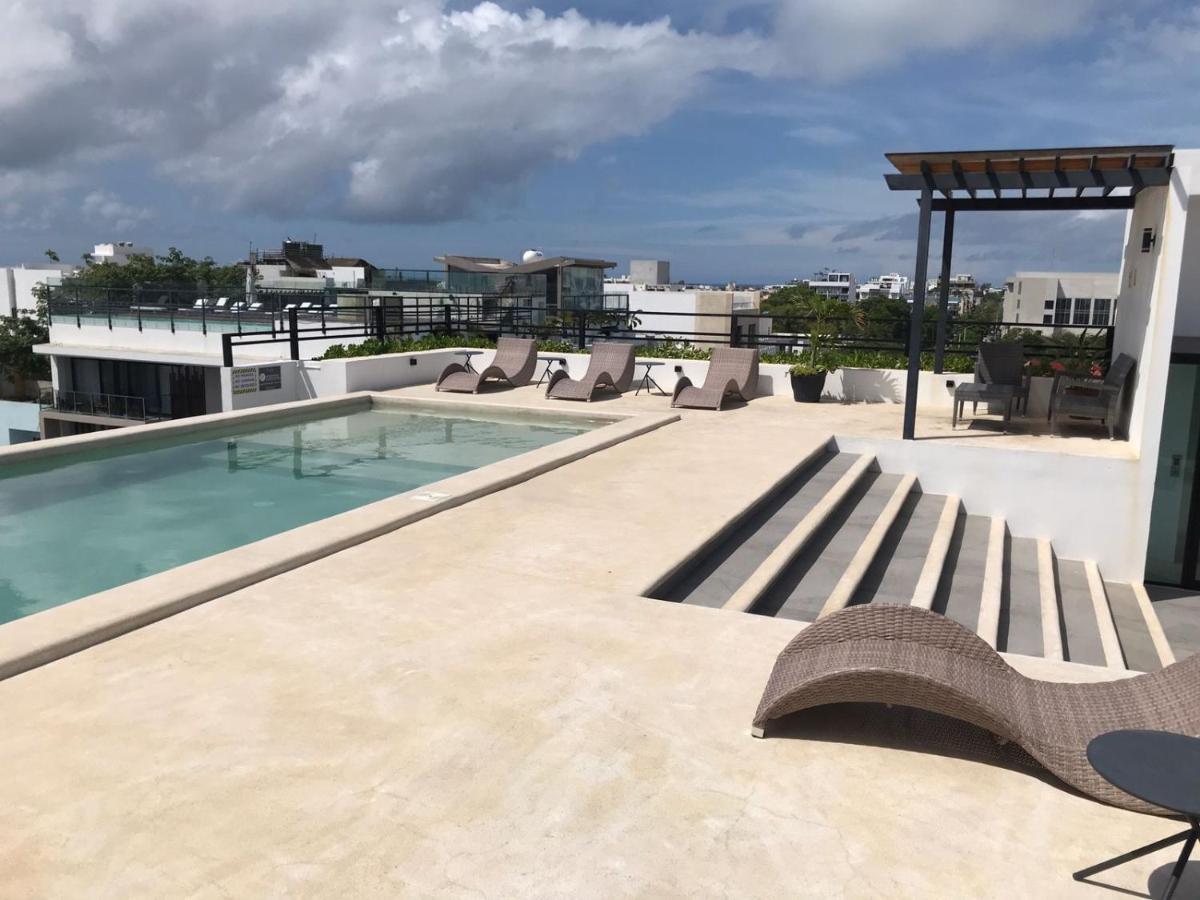 Rentas Vacacionales Torre Diez Playa del Carmen Exterior photo