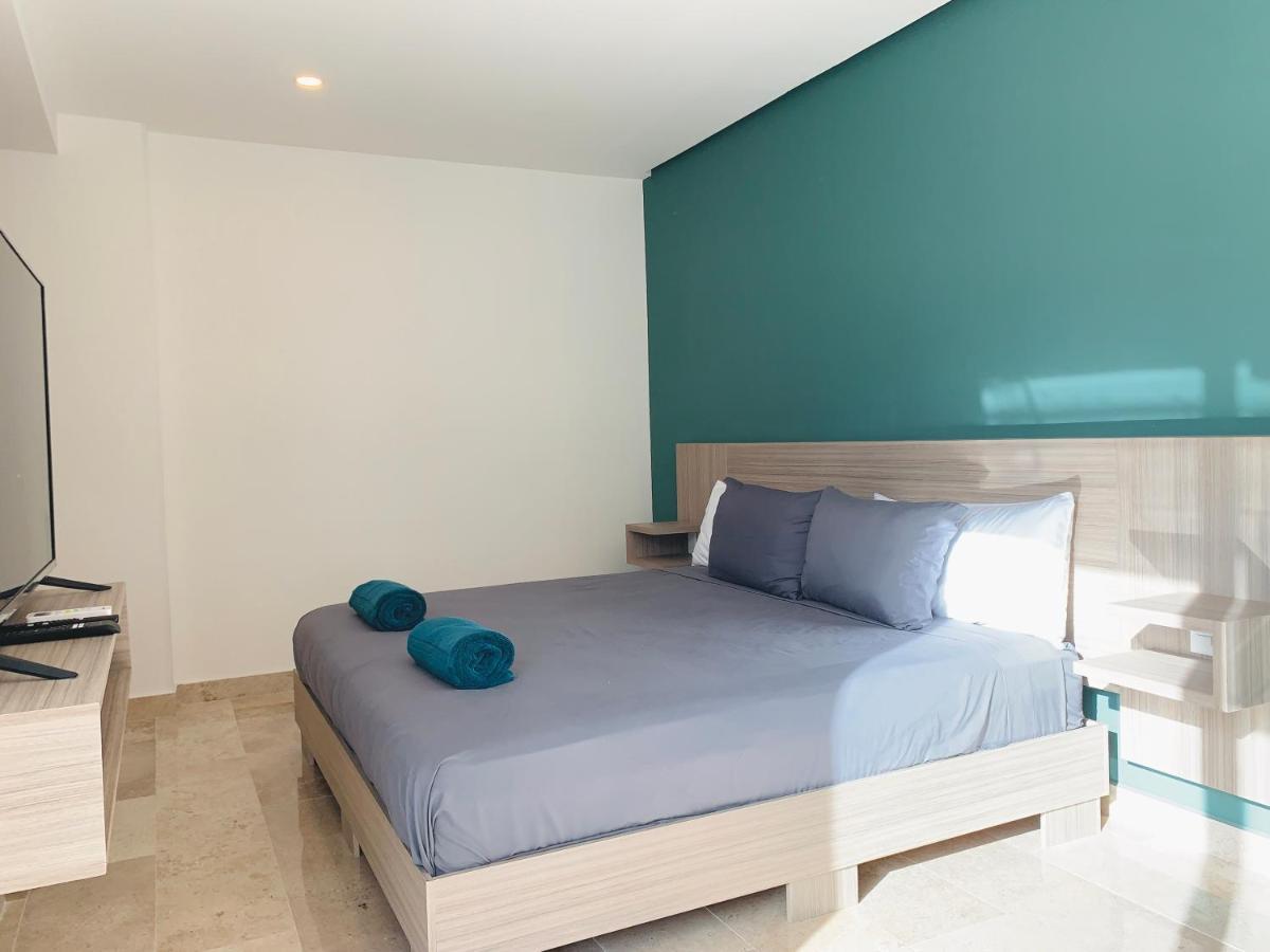 Rentas Vacacionales Torre Diez Playa del Carmen Exterior photo